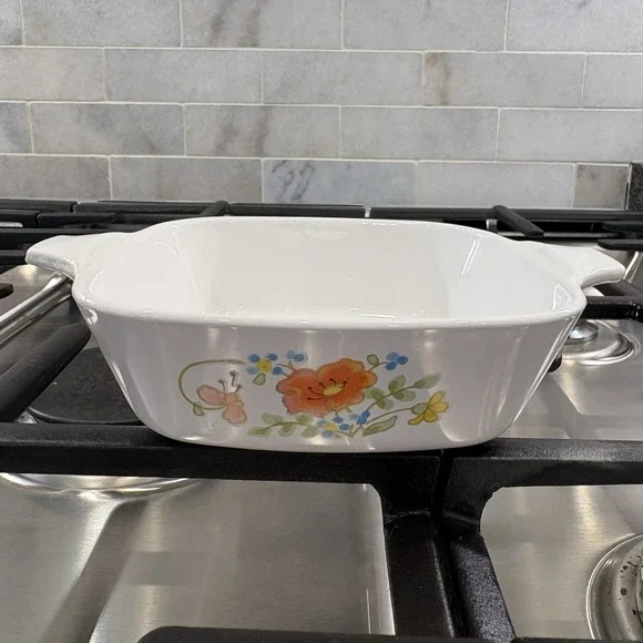 Vintage Corning Ware Wildflower 1 3/4 Cup Petite Casserole Dish P-41-B No Lid