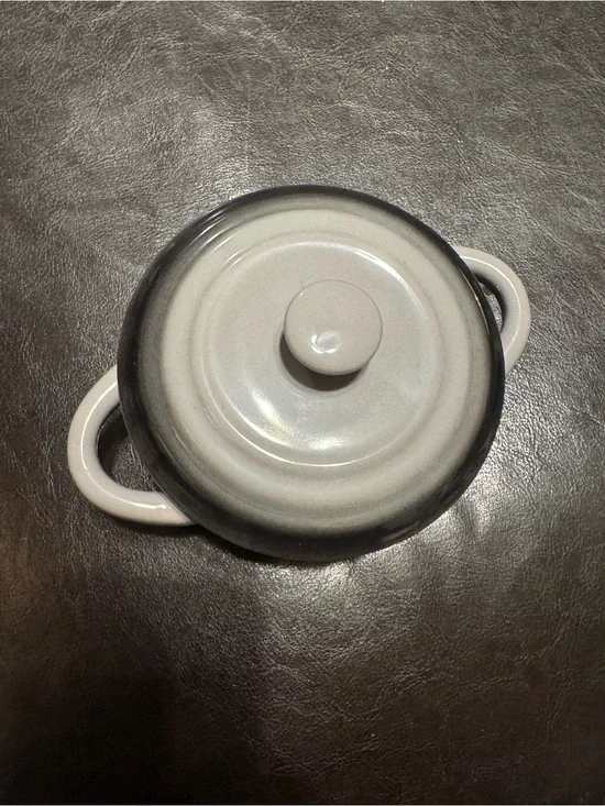 Glazed Stoneware Covered Casserole in Light Gray