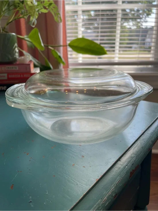 Vintage Pyrex Clear Glass Round Casserole Dish w/ Lid 1.5 Qt Ovenware USA