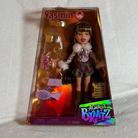 Always Bratz YASMIN Fashion Doll with Accessories & Poster New in Box/Sealed