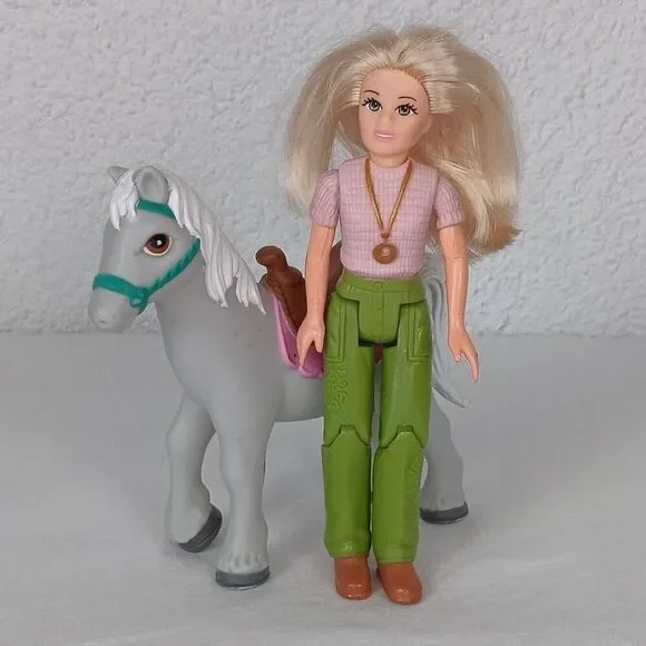 Fisher-Price Loving Family Dollhouse Blonde Mother Grey Pony White Mane Saddle