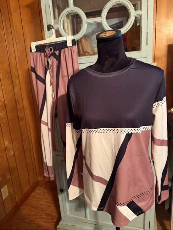 Women's Colorblock Pant Set  - Dusty Rose & Smoky Gray Size Medium B6