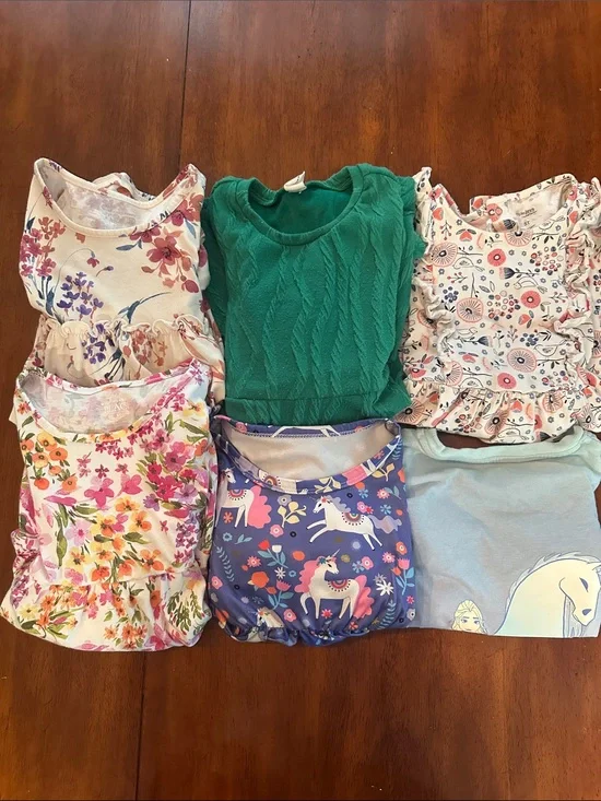 Bundle of girls clothes 5T