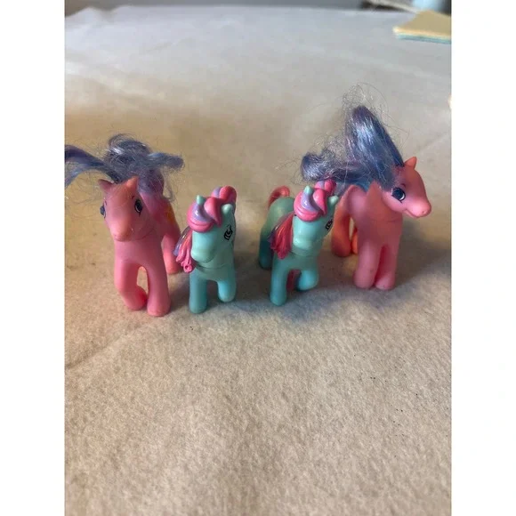 Vintage My Little Pony‎ Mini Horses Lot Pink Blue Hasbro 1996 McDonald's