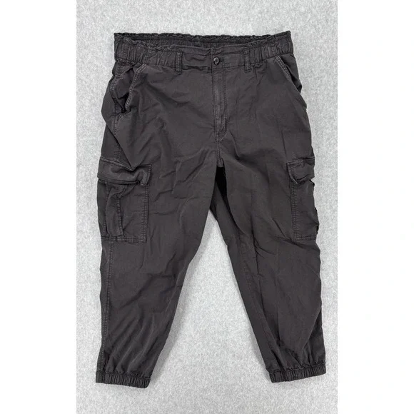 American‎ Eagle Cargo Jogger Pants Women's Size 18 Short Black Stretch Utility