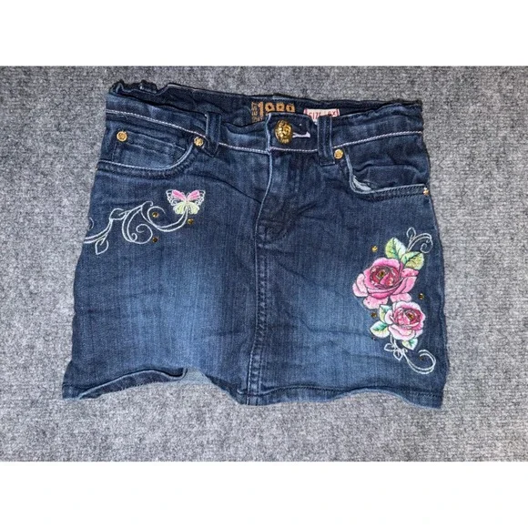 Childrens Place Vintage Toddler girls 4T Blue Jean Skort embroidered Rose Flower