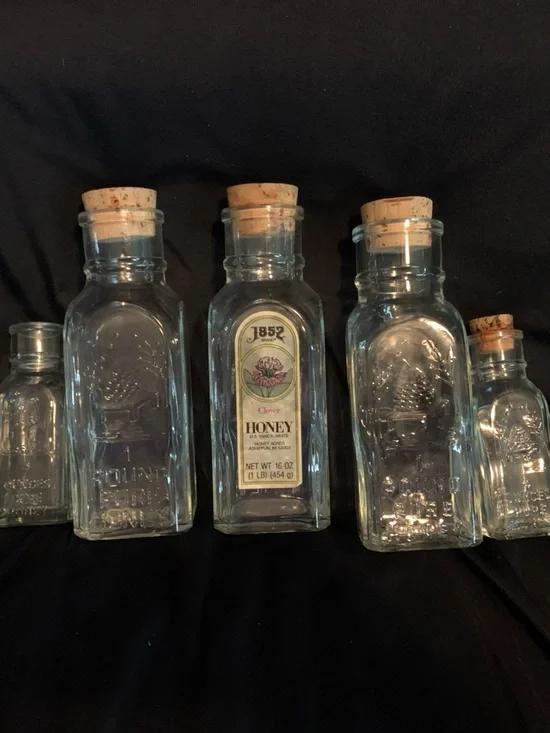 Vintage-Style Clear Glass Honey Bottles with Cork Stoppers - Set of 5