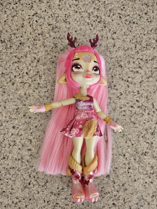 Magic Mixies Pixlings Deerlee the Deer Pixling 6.5