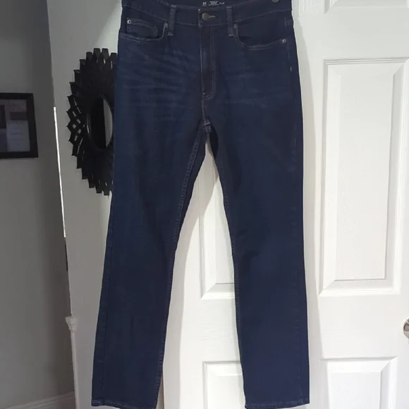 NWOT Men's Straight Fit Premium Stretch Denim Jeans 32x32