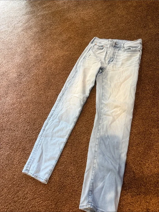 American Eagle Outfitters Light Wash Slim Straight Jeans
