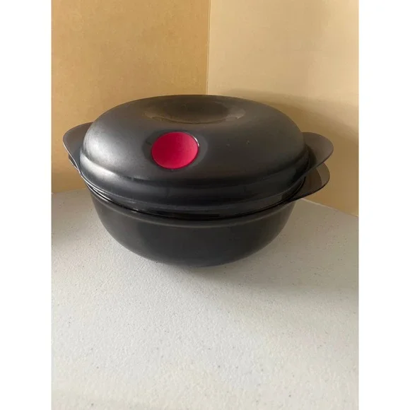 Tupperware Vent N Serve Microwave Bowl Black Red Valve Storage Container