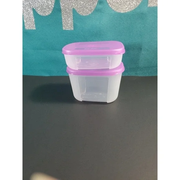 Tupperware Freezer Mates FreezeMate Herb Saver Mini Containers Set Of 2