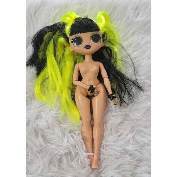 LOL OMG Surprise Remix Rock Band Neon Green Doll Bhad Gurl