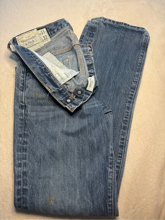 Abercrombie & Fitch Men's Medium Blue Straight Jeans