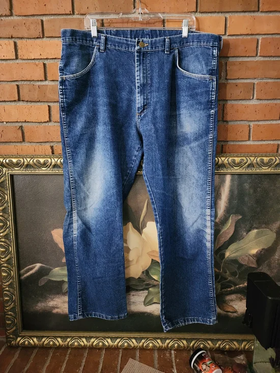 Wrangler Men's Dark Blue Bootcut Jeans with Whiskered Fade approx Size 38/26