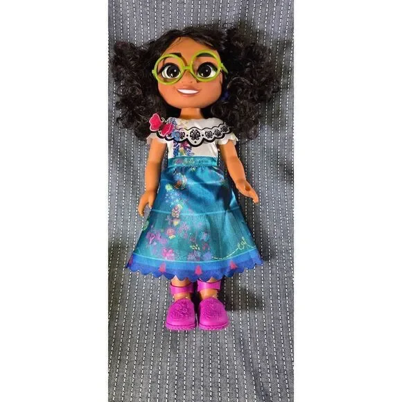 Disney Encanto Mirabel 14 Inch Articulated Fashion Doll