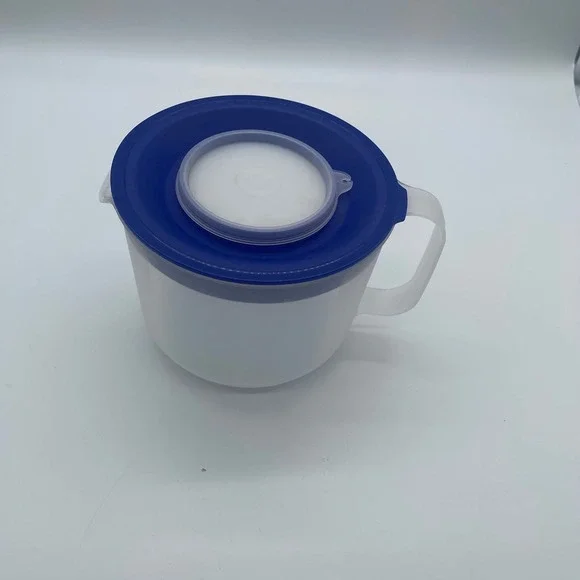 Vintage Tupperware Mix-N-Stor 8-Cup 2-Quart Measuring‎ Bowl Pitcher