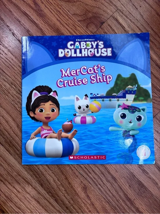 DreamWorks Gabby's Dollhouse MerCat's Cruise Ship - Blue, White, Pink