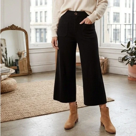 LC Lauren Conrad Knit Black Wide Leg High Rise Cropped Patch Pocket‎ Trousers