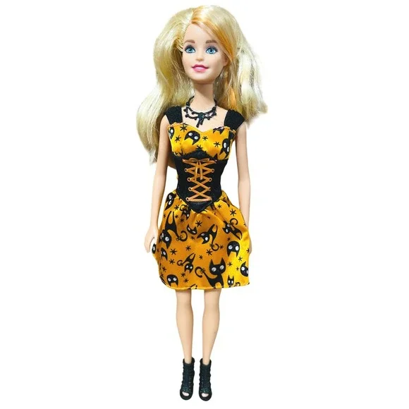 Mattel Barbie Halloween Doll Blonde Black Cat Orange Dress CLW93 H23I 2010
