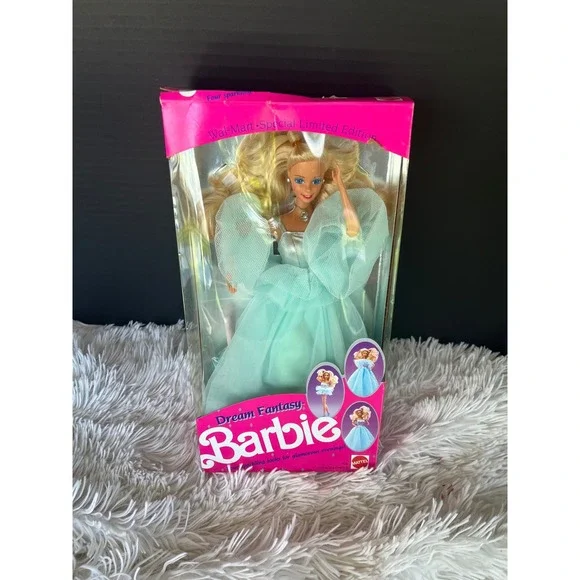 Vintage 1989 Dream Fantasy Barbie Wal-Mart Special Limited Edition Doll 7335