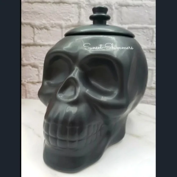 New Goth Matte Black Skull Cookie Jar Canister Halloween Skeleton Gothic New