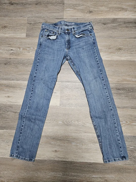 Magellan Outdoors Men's Light Blue Slim Straight Jeans