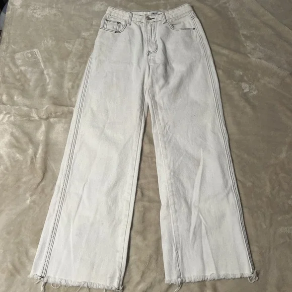 Princess Polly White Jeans Women's 4 Straight Leg Raw Hem Contrast Stitch Denim
