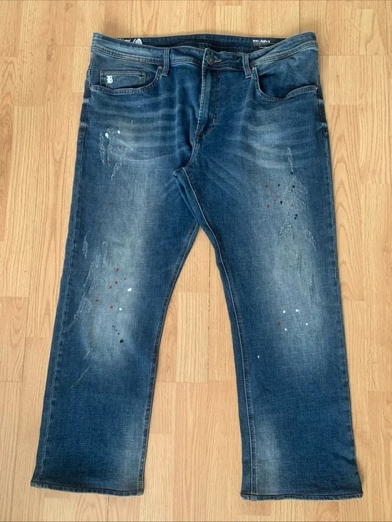 Buffalo David Bitton men’s Blue Jeans distressed Denim pants Medium Wash 40x30