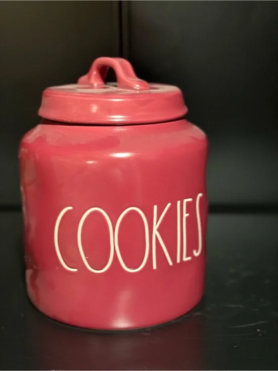 Ceramic Cookie Jar - burgundy
