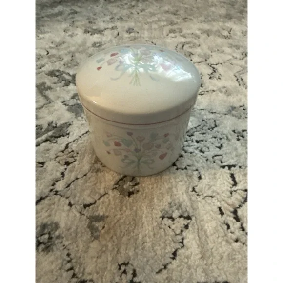 Vintage FDTA Pastel Heart Bouquet Canister/ Trinket Jar 1987 80's Deco