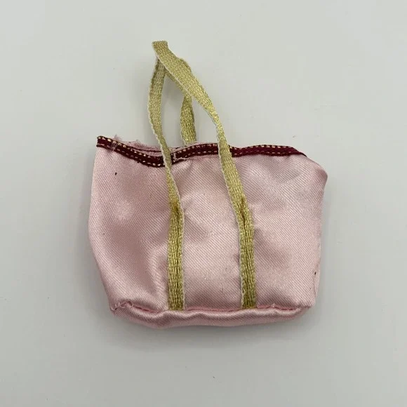 Bratz World Familiez Babysitter Cloe Replacement Purse‎ Only Accessory