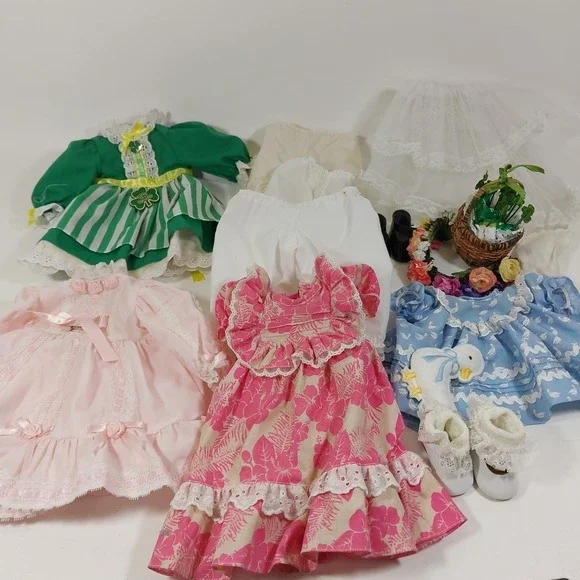 Vtg Lot Doll Clothes Accesories Irish Hawaiian Christening Duck Shoes Headband‎