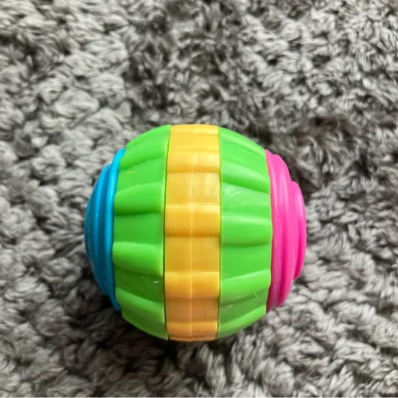 Playskool Busy Basics BUSY BALL Baby Toy Plastic Rhythm & Sound Replacement Ball