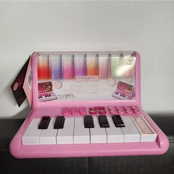 FAO Schwarz Stage Stars Interactive Piano with Lightshow, New