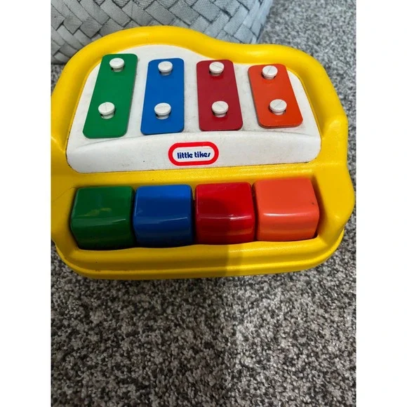 Little Tikes Tap-a-Tune Piano Xylophone Yellow Musical Toy 1546-00 Toddler Kids