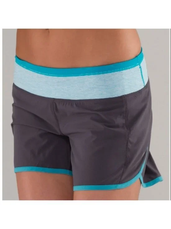 Lululemon Turbo Run Short Coal / Surge Wee Stripe / Surge