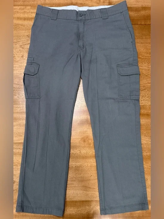 Dickies - FLEX Regular Fit Men’s Cargo Pants | Gravel Gray | Size 38 x 32