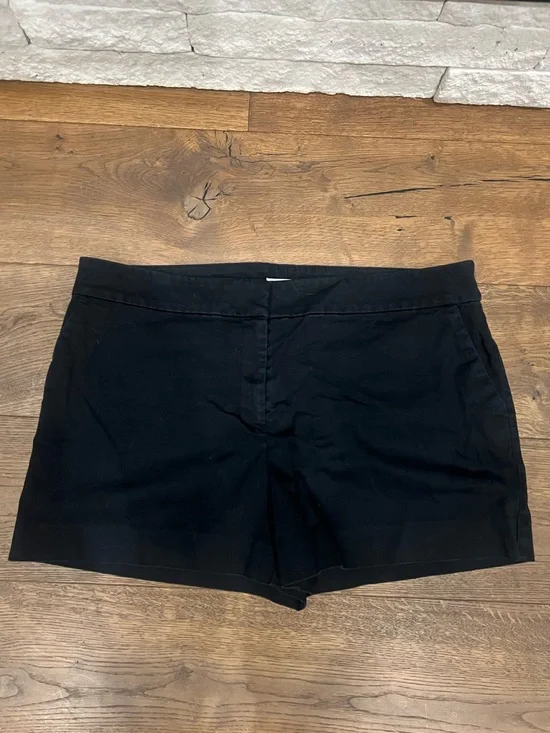 Women’s Loft Black Cotton Shorts in size 14