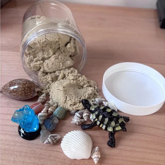 Ocean Themed Kinetic‎ Sand Jar