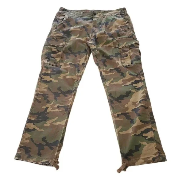 American Eagle Pants Mens 36x32 (Actual 36x30) Camo Cargo Army Original Straight