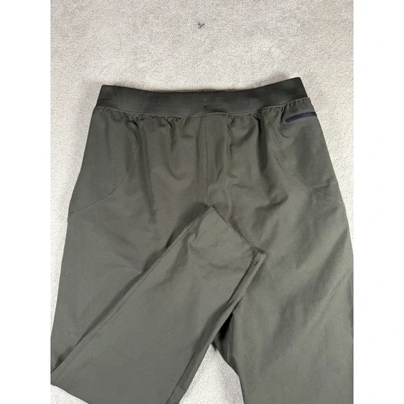Under Armour Unstoppable Straight Leg Pants Men's Size XL Army Green Joggers