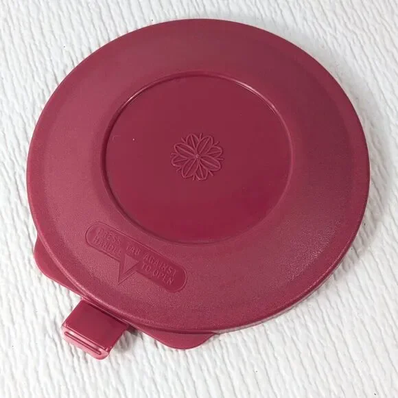 Vintage Anchor Hocking Plastic Food & Craft Storage Lid round circle red