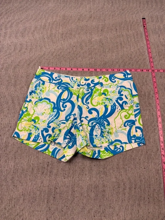 Lilly Pulitzer Printed Women's Shorts Size Waist 30 in.