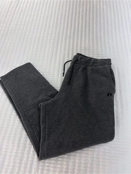 Men's Dark Gray Fleece Jogger Pants - Casual Comfort. Size L