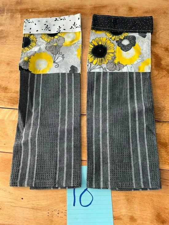 🖤 Handmade Hanging Kitchen Towel Set