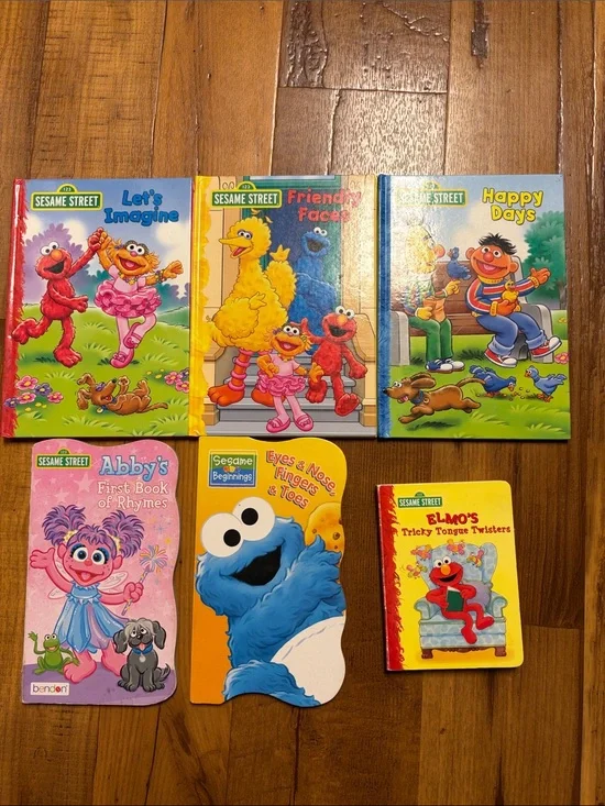Sesame Street Lot Of Eight  Books