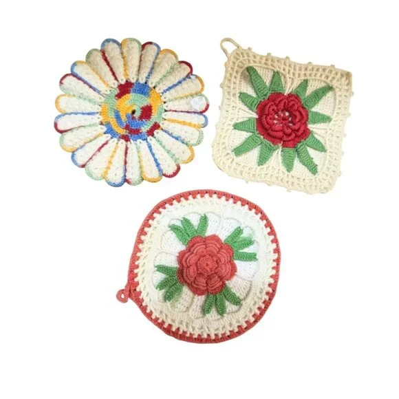 Vintage Crocheted Floral Hot Pads Set Of 3 Multicolor Handmade Pot Holders Kitch