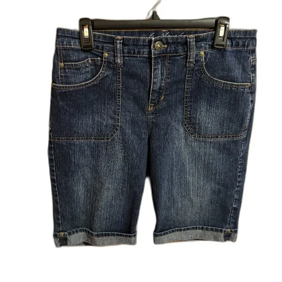 Gloria Vanderbilt Bermuda All‎ Around Slimming Amanda Size 14 Denim Shorts
