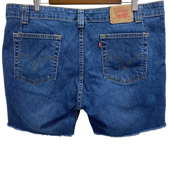 VTG‎ Levi's 525 Nouveau Low Stretch Denim Cut Off Jeans Raw Hem size 18 Y2K